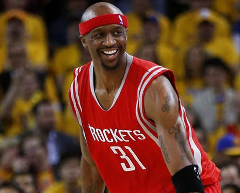 每体：巴萨有罗克20%转会分成，若5000万欧转会可获1000万欧（每体：巴萨握有罗克20%二次转会分成，若5000万欧成交将进账1000万欧）