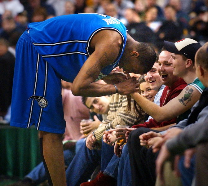 媒体人谈邵佳一：当年克林斯曼带德国前的履历更是一张白纸（媒体人谈邵佳一：克林斯曼接手德国队前几乎毫无执教资历）