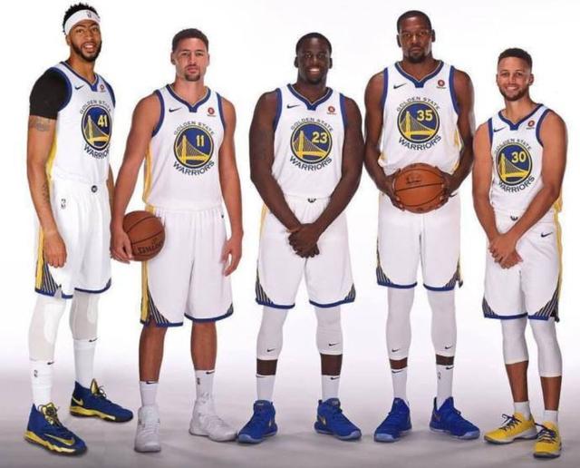 今年的欧冠就看到这！2025年欧冠全部比赛战罢，明年1月重启（今年欧冠到此收官！2025年欧冠阶段性完赛，明年1月重燃战火）