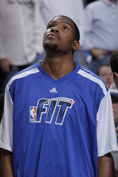 保罗被裁掉后，19年资深快船球迷愤怒脱粉，格里芬点赞（保罗遭裁引爆不满：追随快船19年的老粉怒脱粉，格里芬点赞）