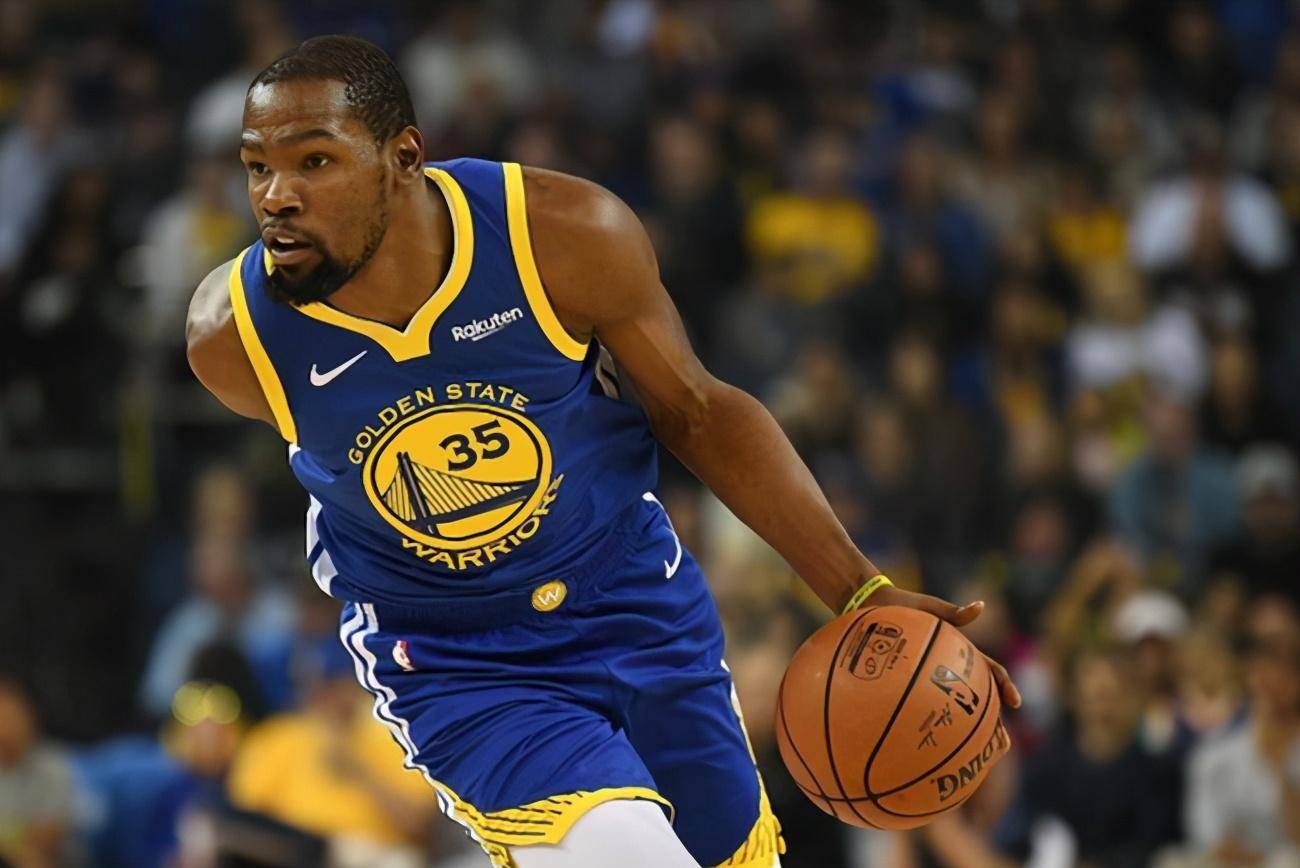 船记：快船坚定地支持哈登和伦纳德，劳资协议变了才放走乔治（船记：快船力挺哈登与莱昂纳德，乔治离队因劳资新规）