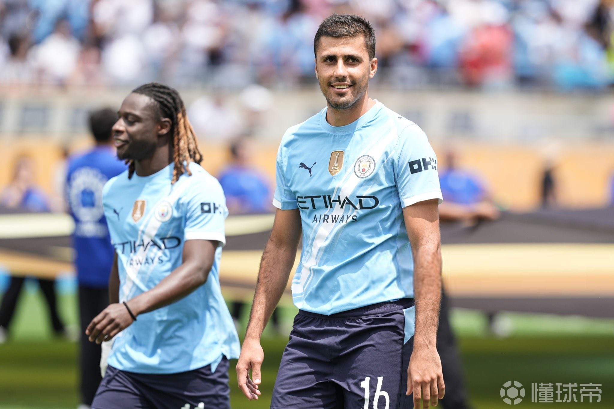 “苏超”最会踢点球的球队，泰州队经历三场点球大战最终夺冠（“苏超”点球之王：泰州队三场点球大战后捧杯）