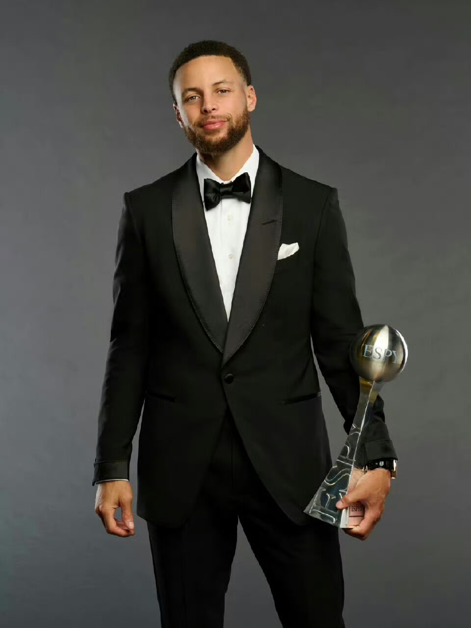 斯洛特：我告诉球员，绝对不能给姆巴佩和维尼修斯任何空间（斯洛特：已叮嘱球员，绝不让姆巴佩和维尼修斯获得任何空间）