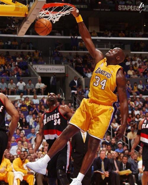 布伦特福德队史首位！官方：伊戈尔当选英超11月最佳球员（官宣：伊戈尔当选英超11月最佳球员，成布伦特福德队史第一人）