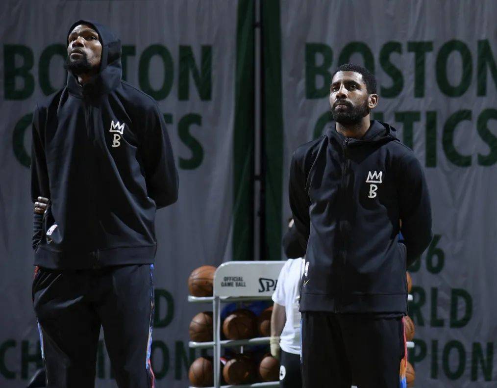 上游新闻：冲超决战，超1500名重庆球迷将在客场为铜梁龙助威（上游新闻：冲超关键战，逾1500名重庆球迷客场力挺铜梁龙）