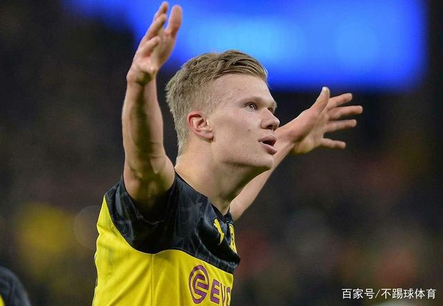 武汉三镇刚官宣邓涵文离队，就引发哄抢，三大热门下家各有胜算！（武汉三镇官宣邓涵文离队引爆争抢，三大热门下家各显胜算）